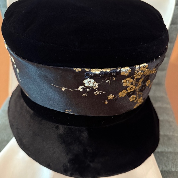 Vintage Downton Abbey Style Isabella Fiore Velvet Hat/Cloche main image 6